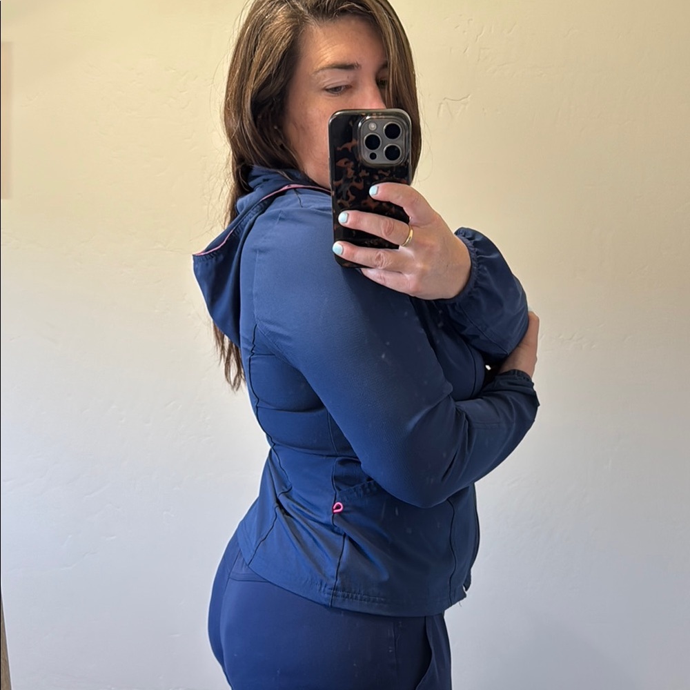 Women's Blue Scrub Jacket - Picture 5 of 8